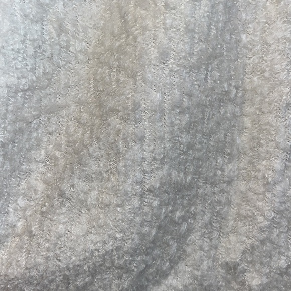 NWT winter white/ivory/cream wool blend 3/4 sleeve timeless classic sweater Med - Picture 9 of 9